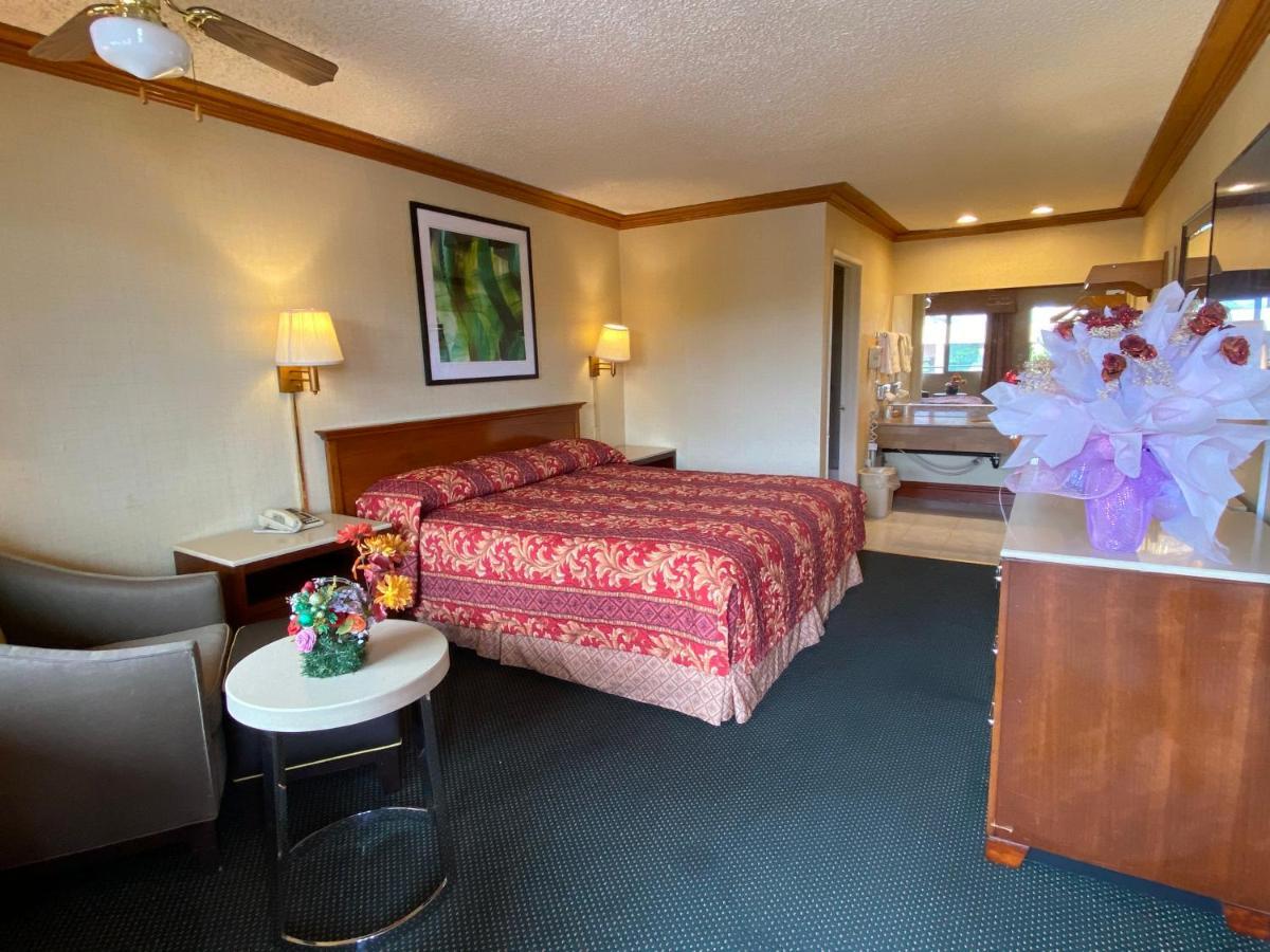 New Century Inn ซานเกเบรียล ภายนอก รูปภาพ
